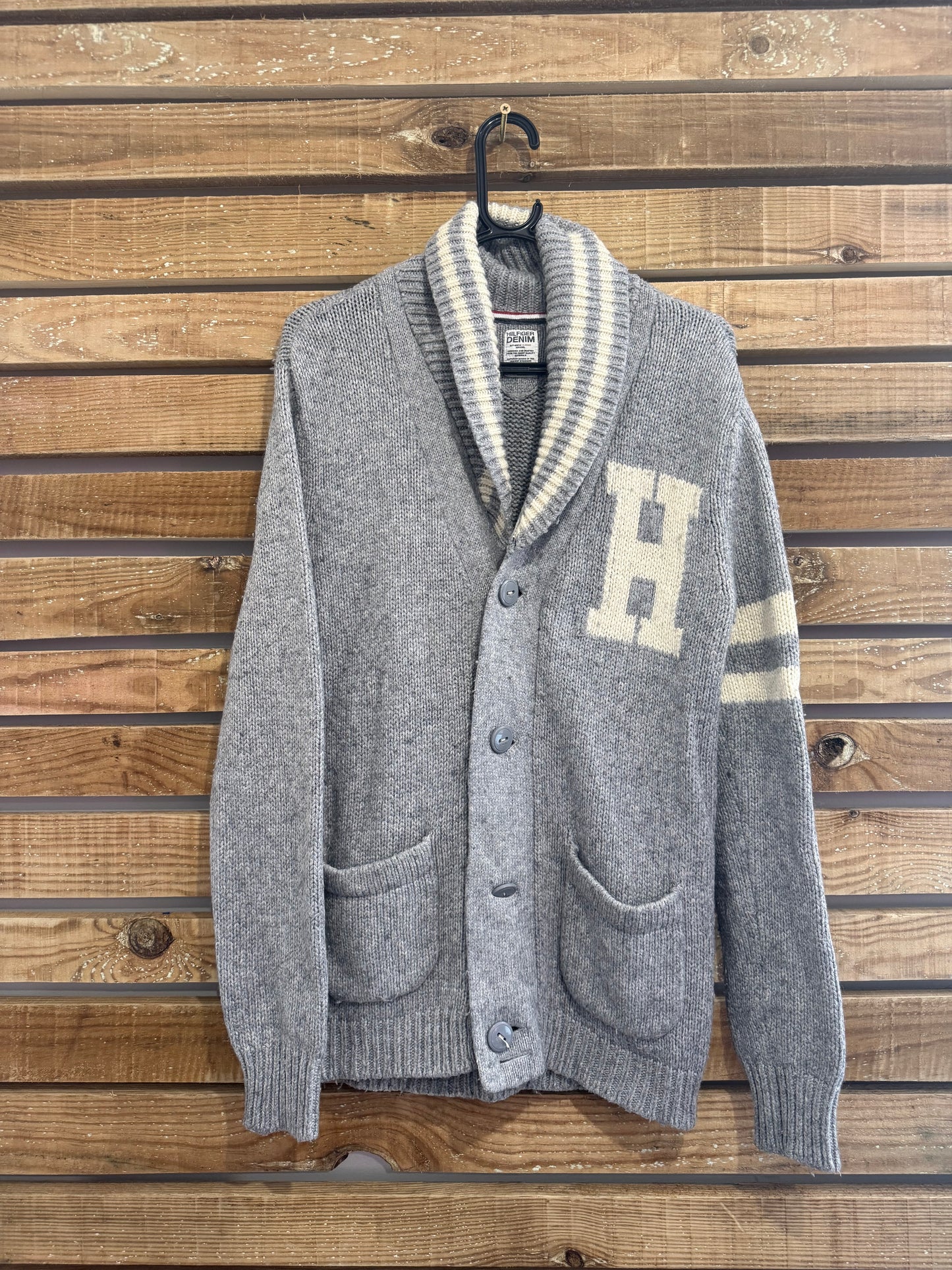 Vintage 90s Tommy Hilfiger Varsity knitted cardigan. Grey. Size Medium.