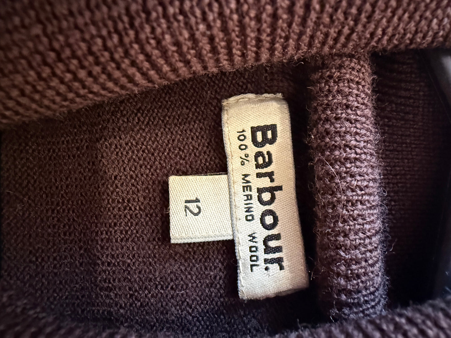 Vintage Y2K Barbour roll neck/ turtle neck logo wool jumper. Size 12.