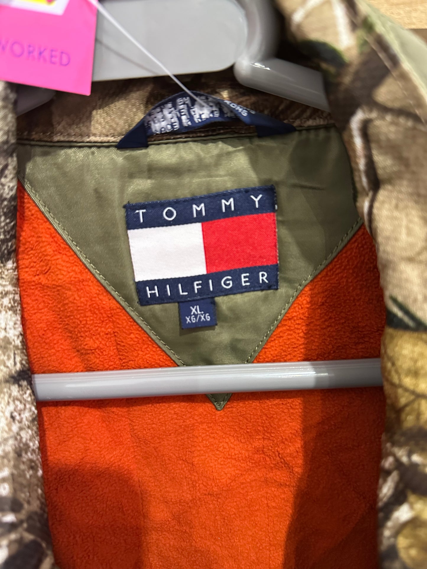 Vintage Y2K RARE Tommy Hilfiger fishing vest/ Gilet. Khaki. Size XL
