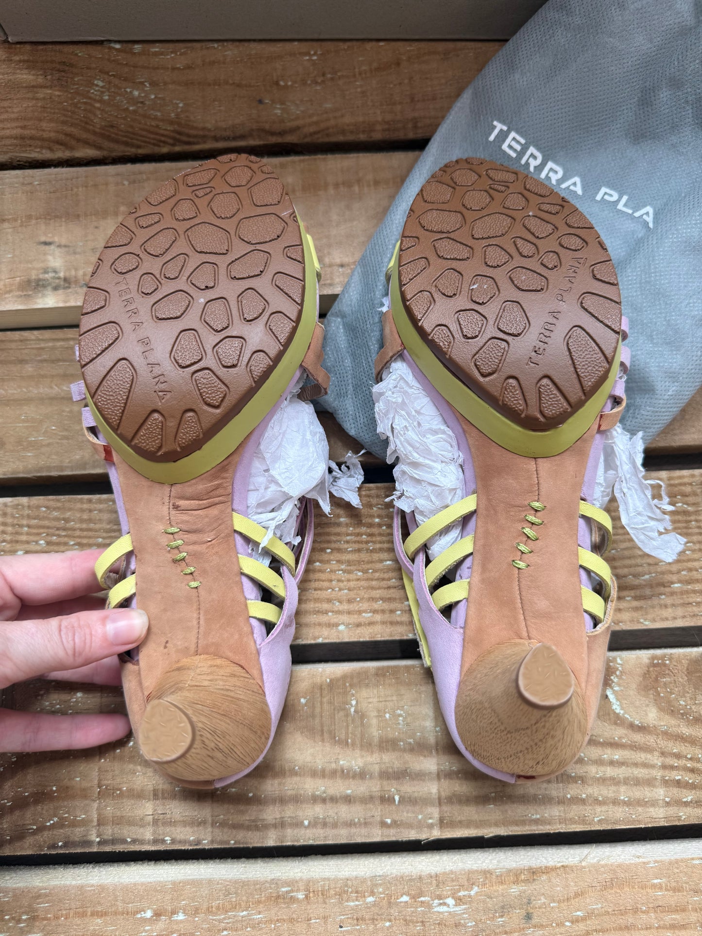 BNIB Terra Plana strappy open toe sandal pastel heels. Summer/ wedding. EU39, UK6
