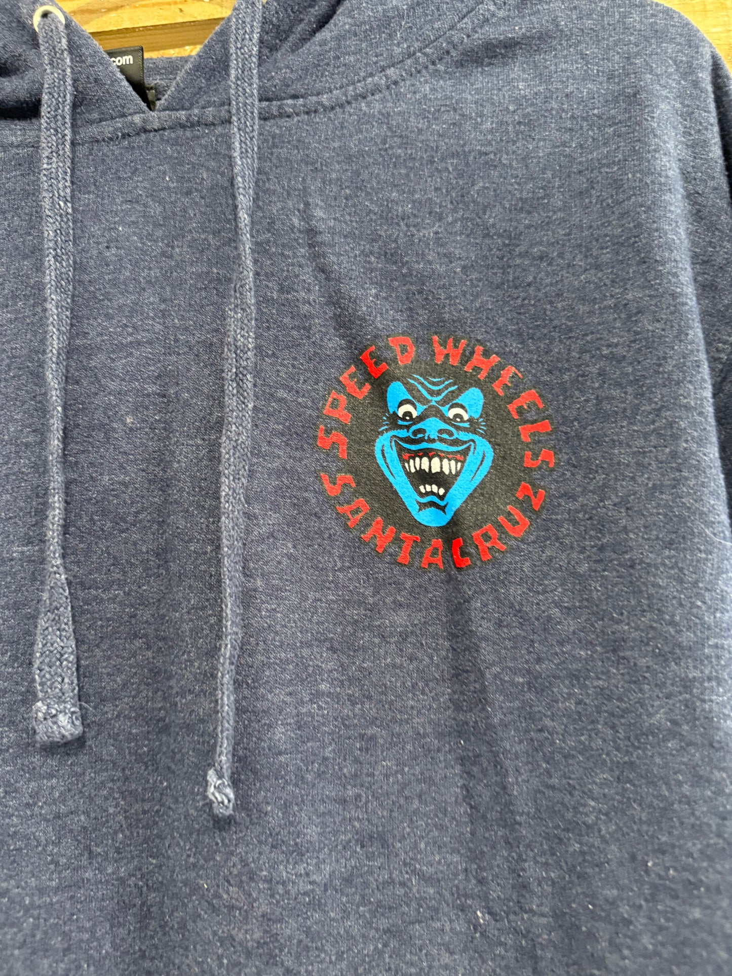 Vintage Y2K Santa Cruz Screaming Hand Skateboard hoodie/ hooded sweater. Blue. Size Small.