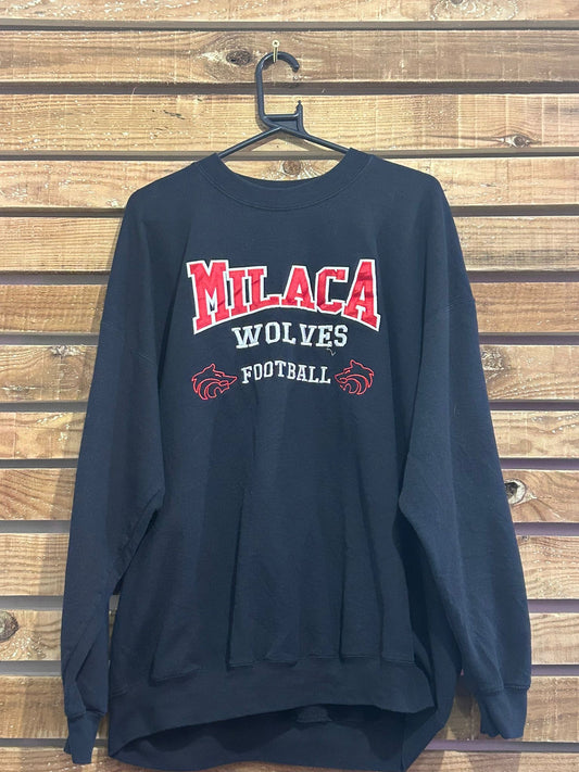Vintage Y2K Milaca Wolves football embroidered sweater/sweatshirt. USA. Black. Size XXL