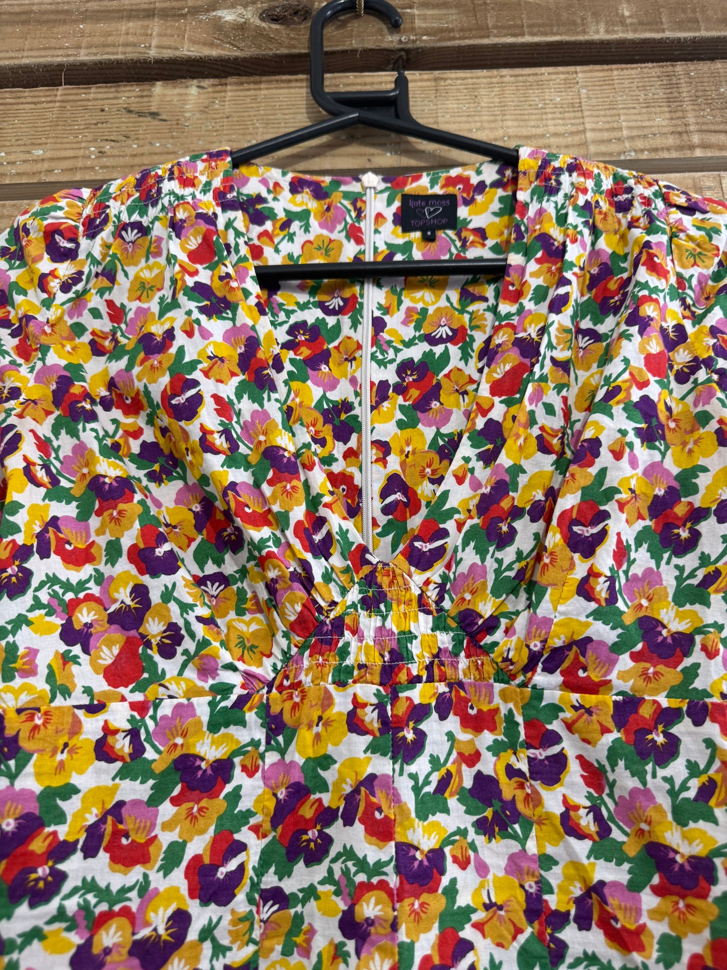 Kate Moss x Topshop pansy floral printed playsuit. Size 8.