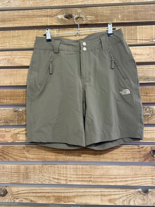Vintage Y2K The North Face shorts. Walking/ Outdoors. Size 8