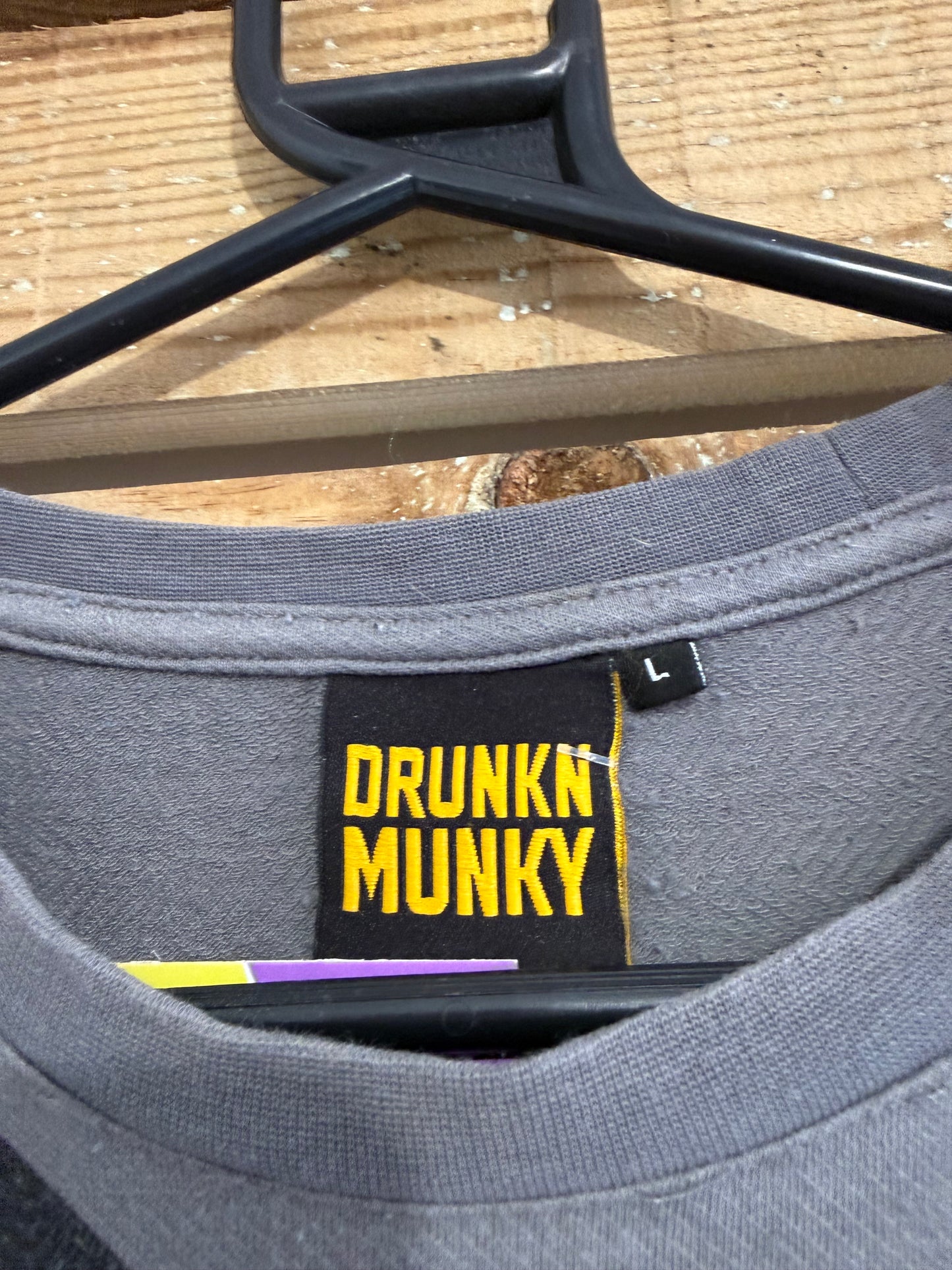 Vintage Y2K DrunknMunky monkey T-shirt. Size Large. Rave