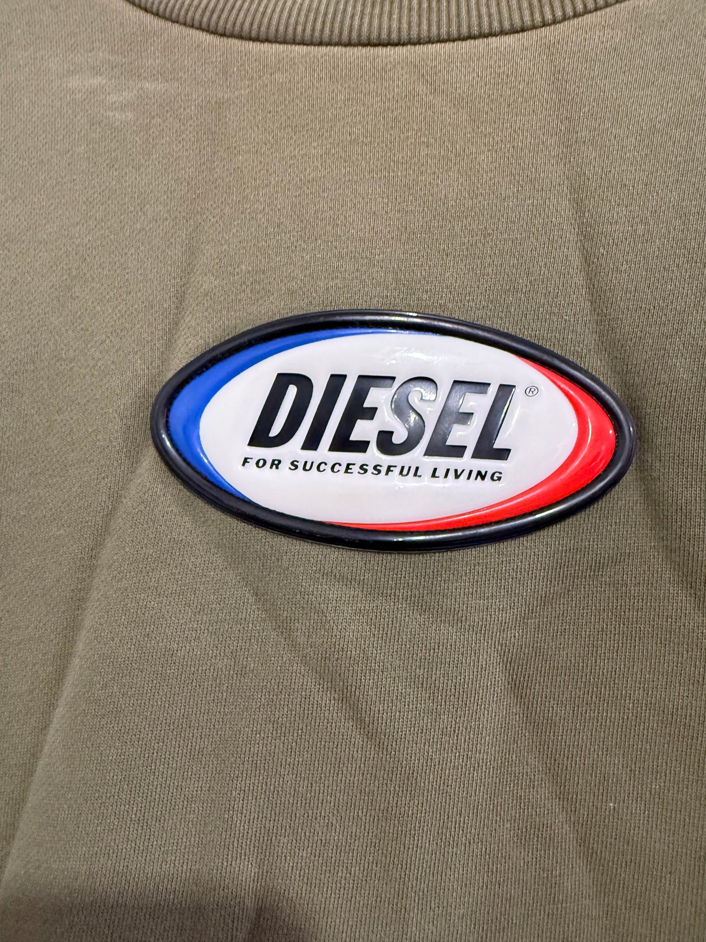 Vintage Y2K Diesel logo khaki Sweater/ Sweatshirt. Size XL.