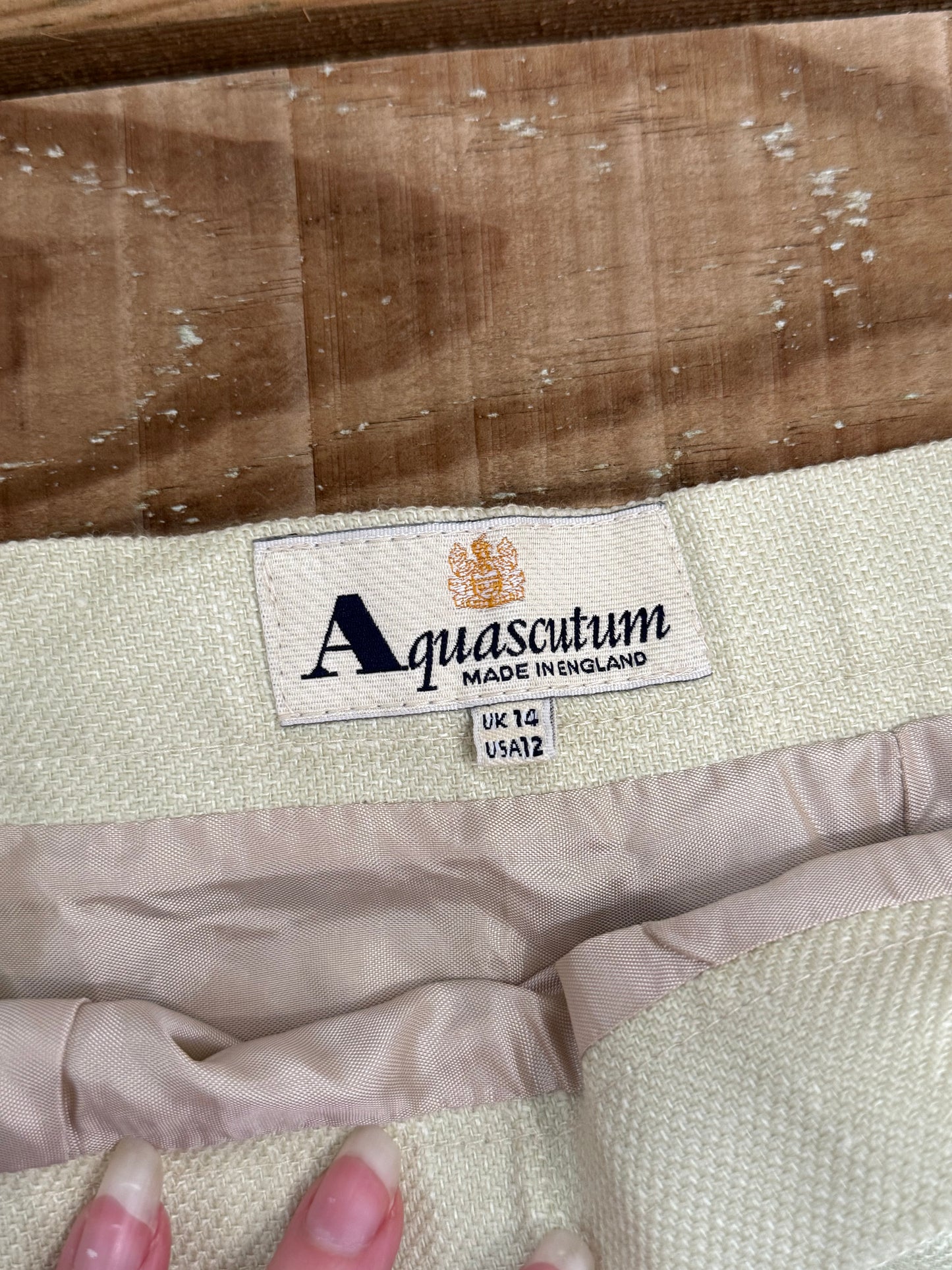 Vintage 80s, 40s style, Aquascutum green wool skirt. Size UK8-10, 29”waist