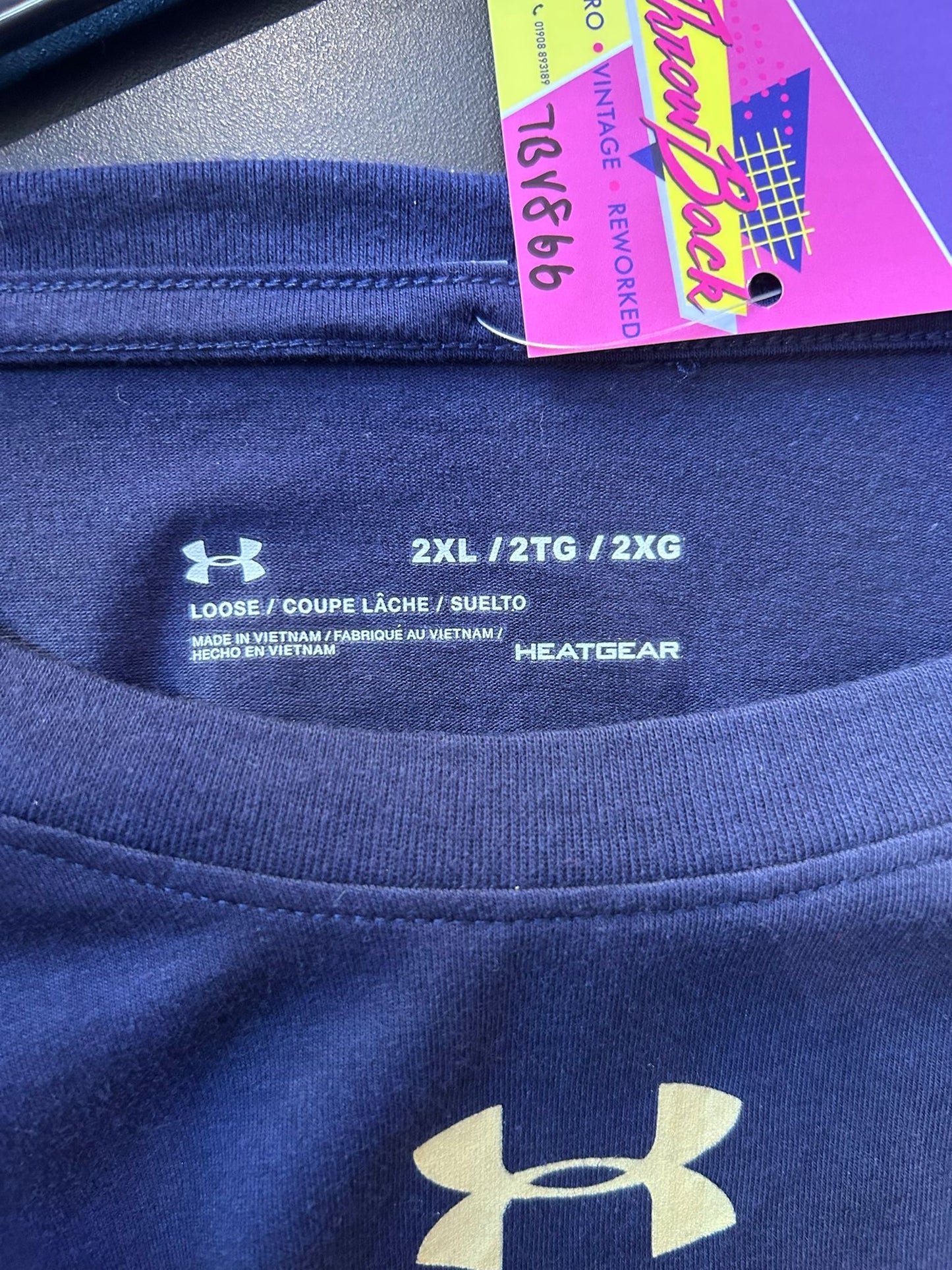 Vintage Y2K Under Armour Navy long sleeve t-shirt. Size XXL