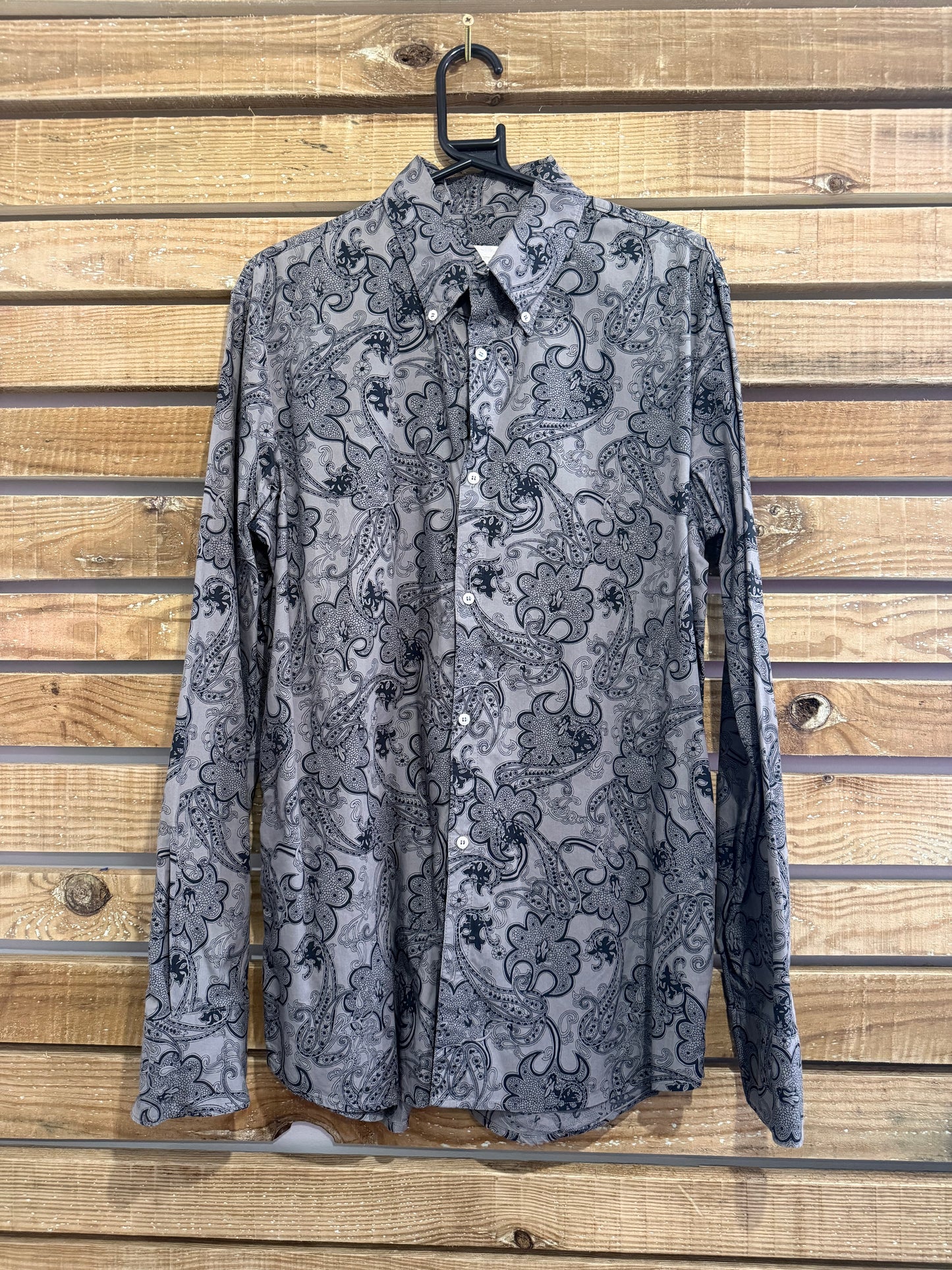 Vintage Y2K Diesel paisley patterned button up shirt. Size XL.