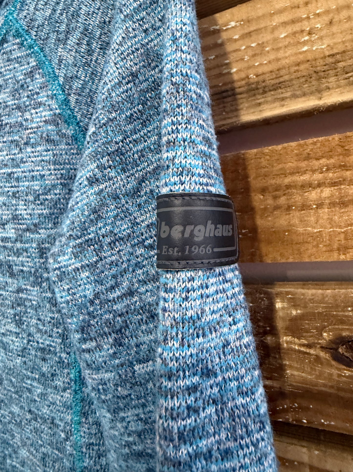 Vintage Y2K Berghaus blue fleece knit jacket. Size 10. Outdoors