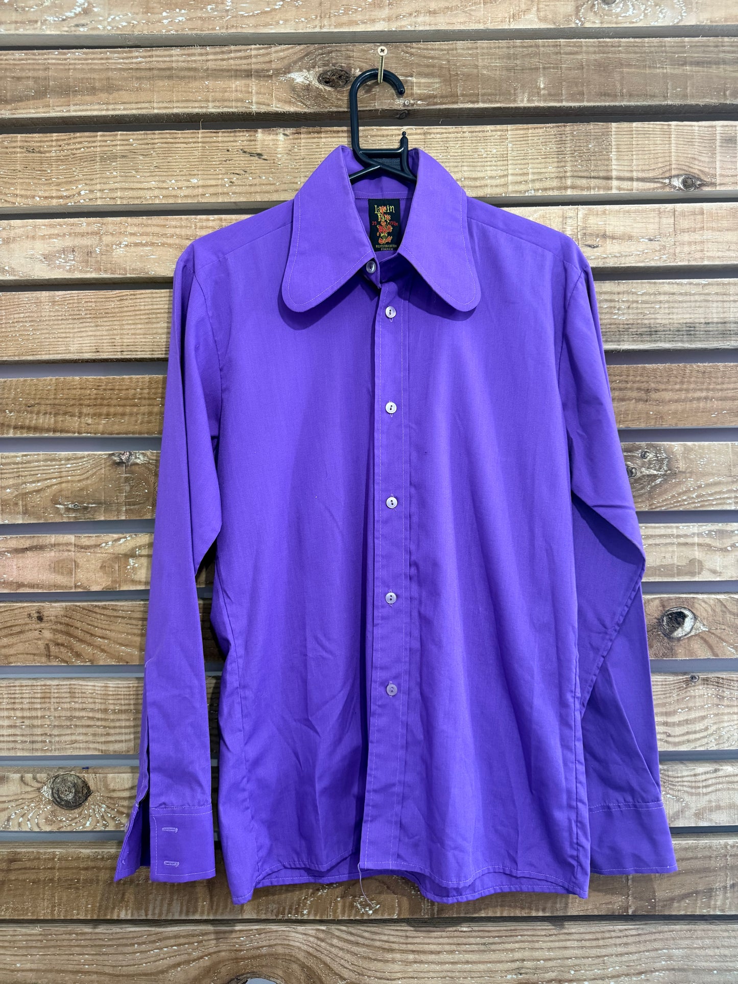 Vintage 70s Love in Paris blouse/shirt. 38” bust. Size 12.