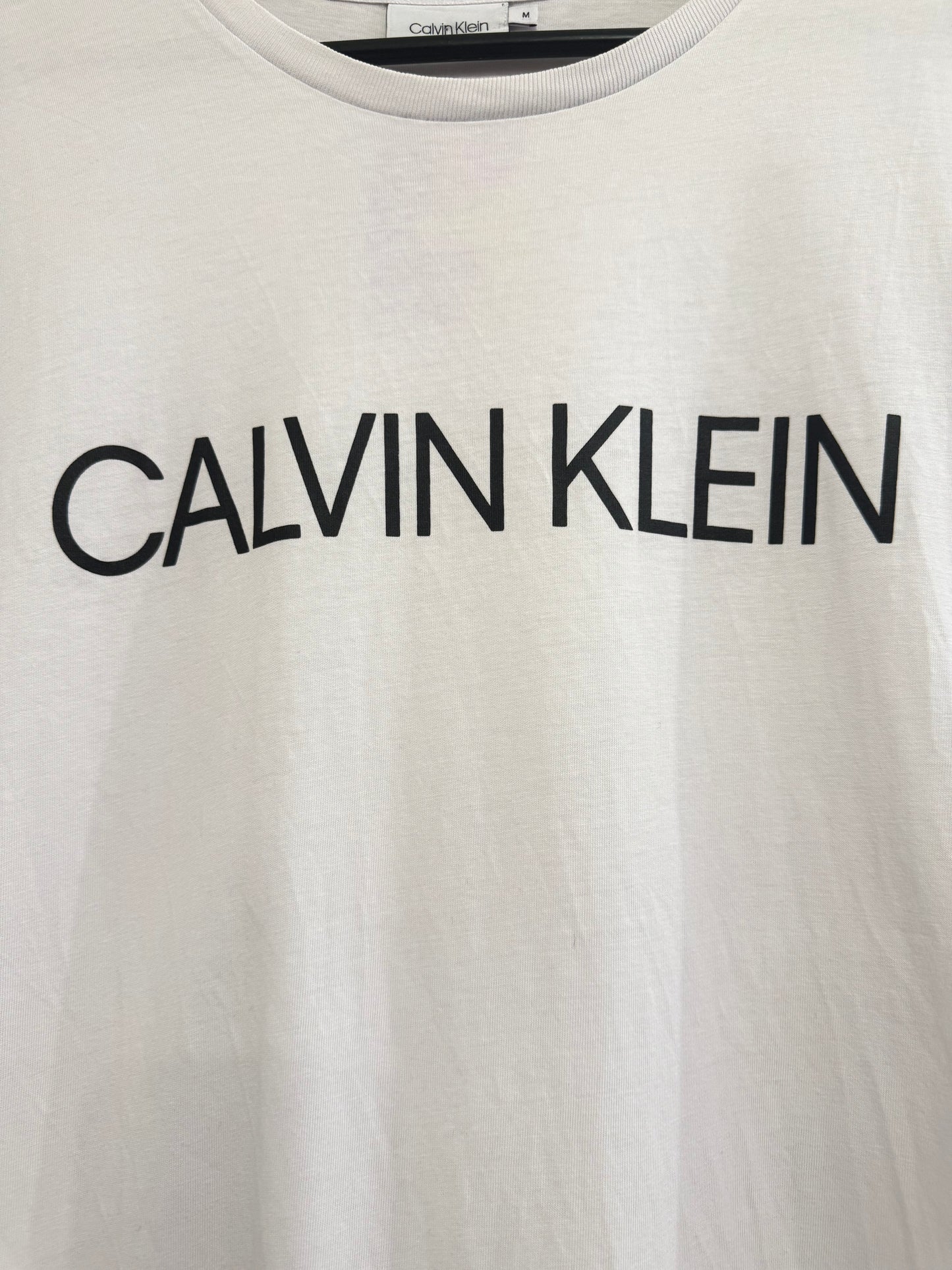 Vintage Y2K Calvin Klein logo T-shirt. White. Size Medium.