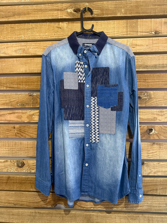 Vintage Y2K Desigual patchwork denim Shirt. Size Large.