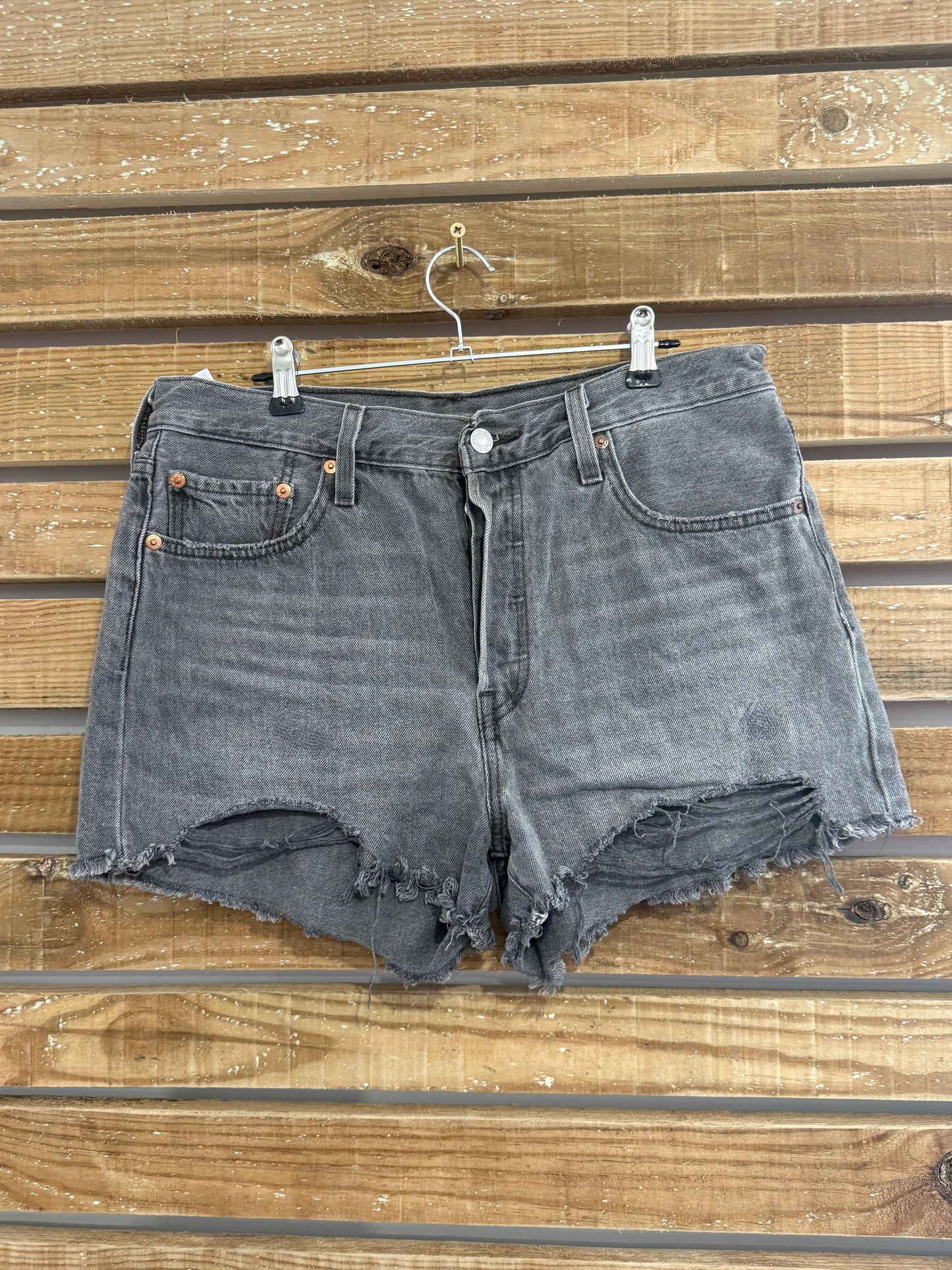 Levi’s 501 Cut Off Denim Shorts. Size UK12. 32” waist.