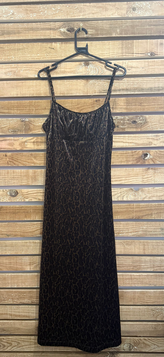Vintage 90s velvet leopard print maxi dress. Summer/ festival/ evening. Size 10-12