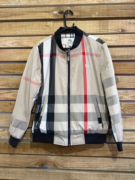 Burberry nova check bomber jacket. Size Medium.