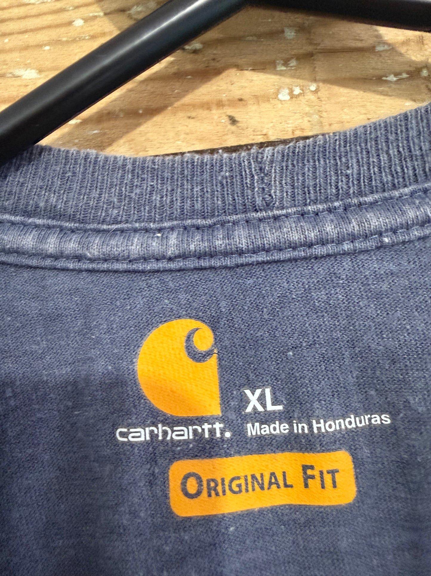 Carhartt logo pocket t-shirt. Navy blue. Workwear/ cowboy/ USA. Size XL.