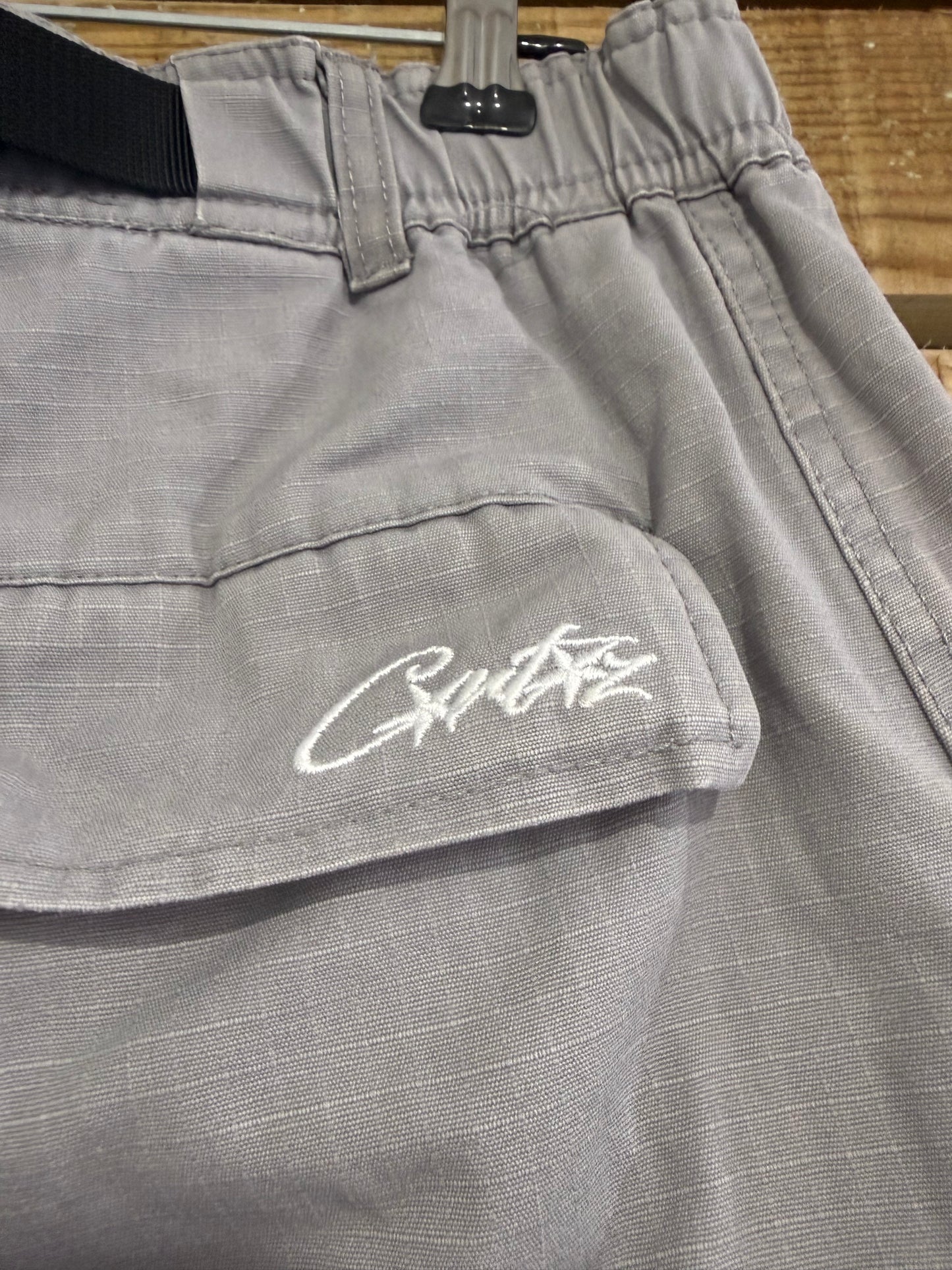 Corteiz Guerillaz cargo jeans pants/ trousers. Stone. Small. 28-30” waist.