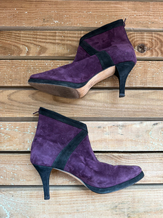 Vintage Y2K Van Eli heeled ankle shoe boots. Size US7.5, UK5.5. Purple
