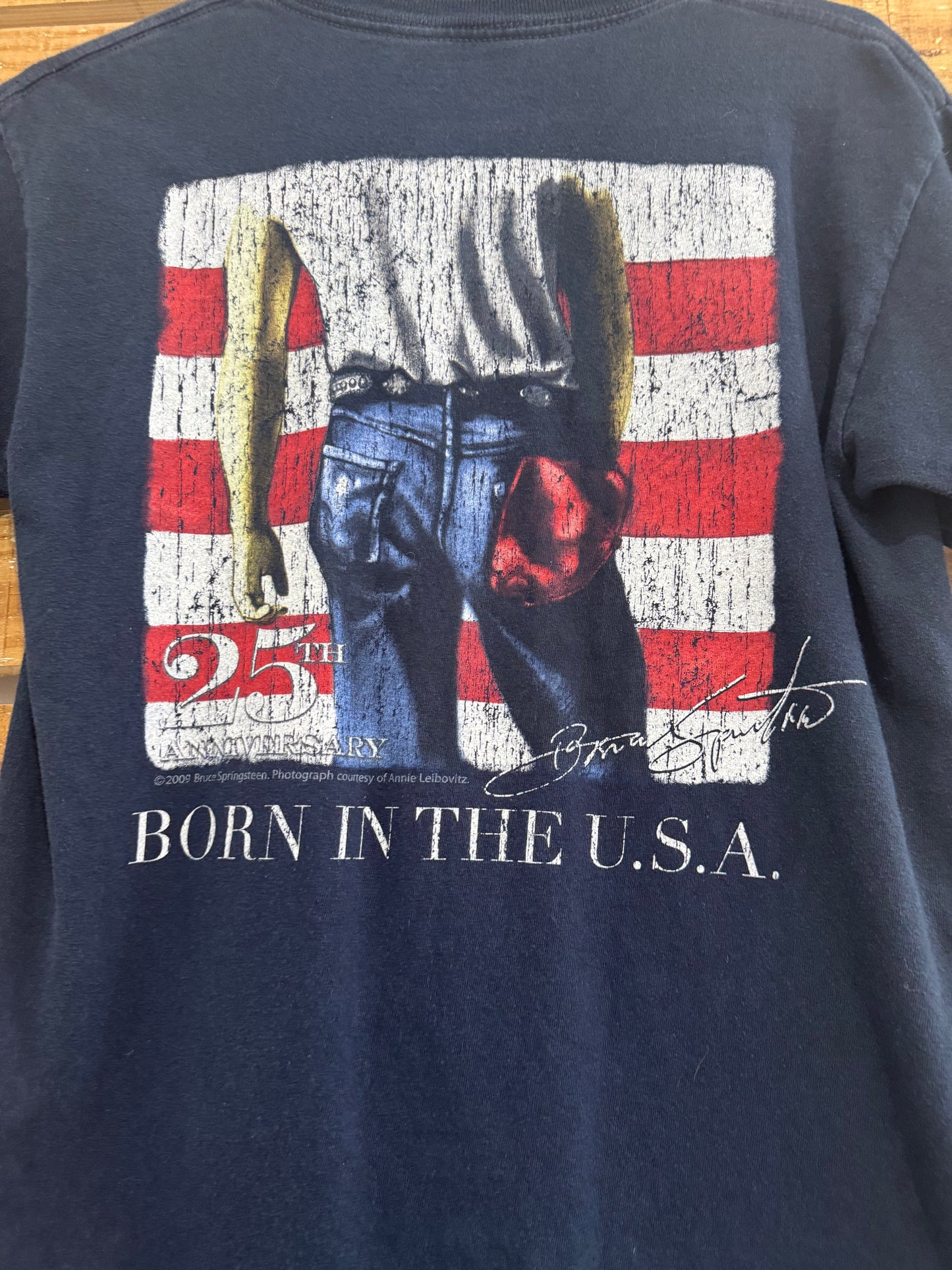 Vintage Y2K Hard Rock Cafe, Born in the USA Springsteen t-shirt. Size small.