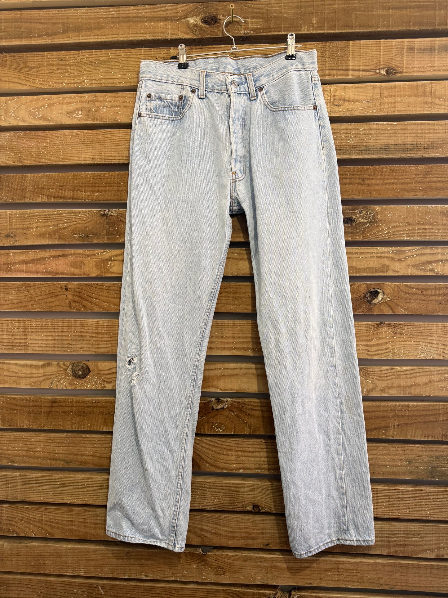 Vintage 90s Levi’s 501 straight leg Jeans. Light blue. Waist 30” leg 32”