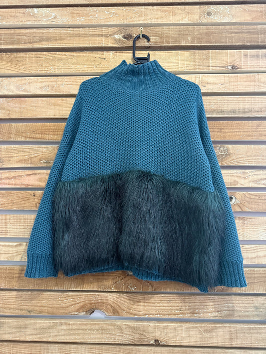 Rare Sarah Murphy designer Knit with faux fur. Dress/ top/ jumper