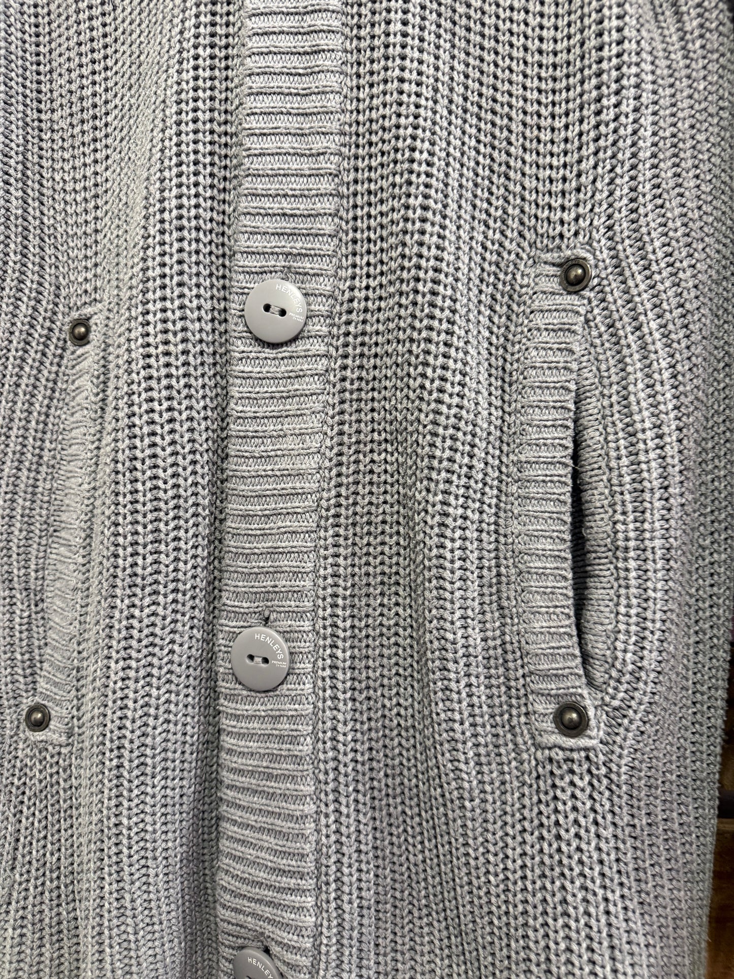 Vintage Y2K Henleys Premium button up knit Hoodie cardigan/ jumper. Grey. Size Small.