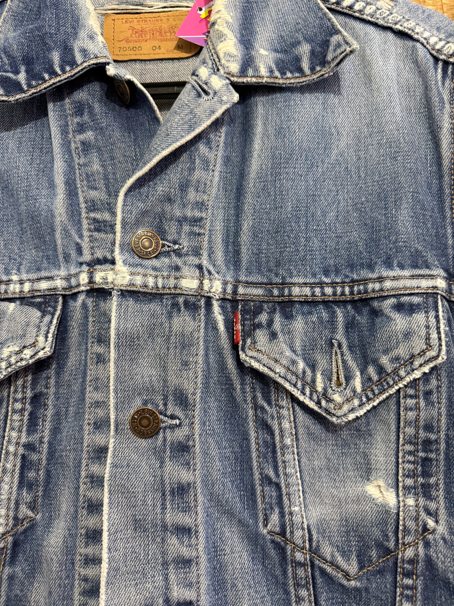 Vintage 90s Levi’s blue denim jacket. Size medium. Distressed/ grunge. Festival.