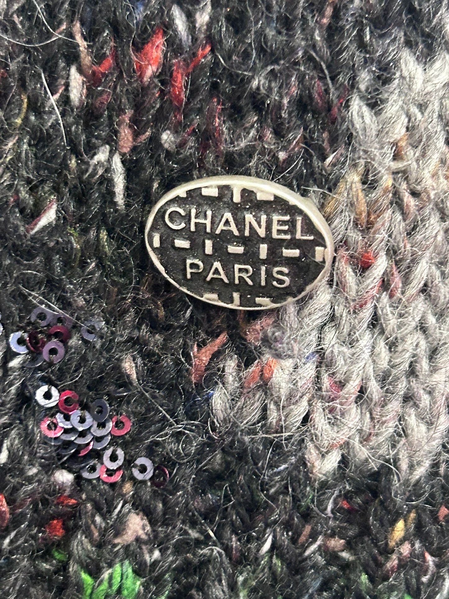 Chanel houndstooth winter knit jumper/ sweater. Ski/ Christmas. Size 36, size medium.