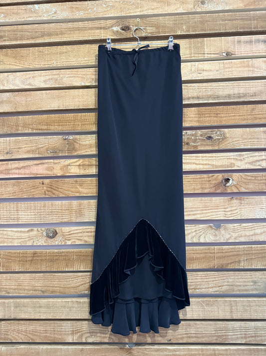 Vintage 90’s Wallis maxi fish tail velour skirt. Size 8- 12. Christmas/ Party