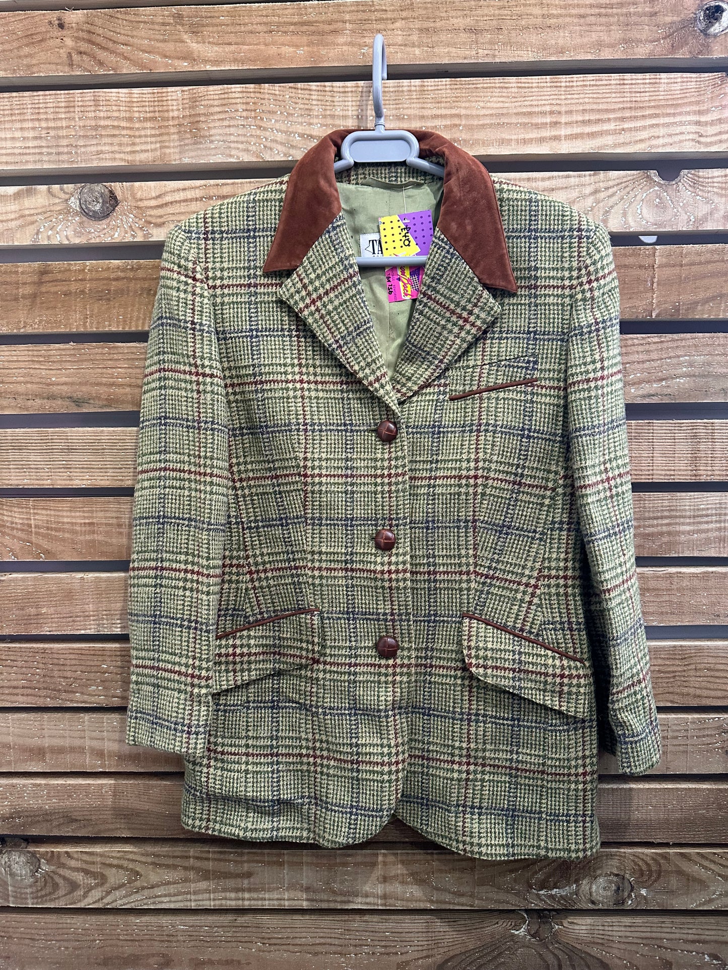 Vintage 90s Taifun Tweed wool Blazer/ Jacket. Size Small.