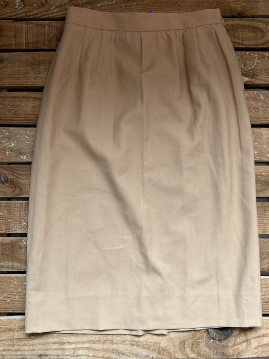 Vintage 80s, 40s style, Aquascutum peach wool skirt. Size UK8, 28” waist