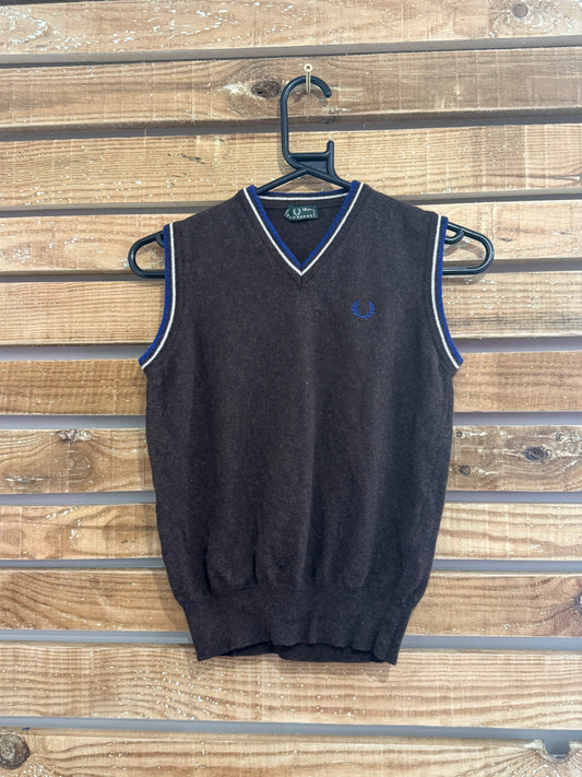 Vintage 90s Fred Perry knitted vest jumper/ sweater. Brown. Size Small. Golf.