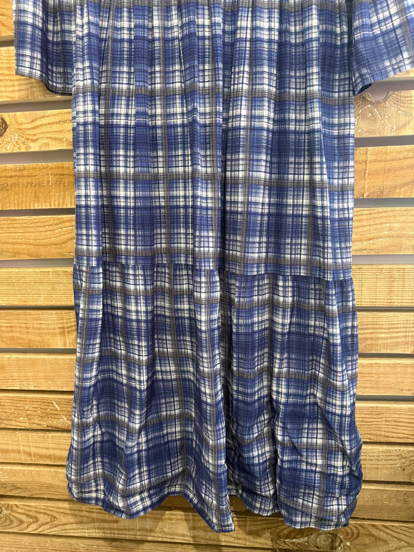 Anthropology Conditions Apply checked/ gingham tiered maxi dress. Bamboo. Summer. Medium.