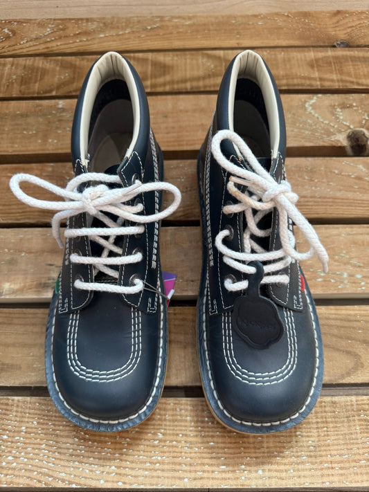 Kickers kick hi unisex boots/ shoes. Navy. EU41. UK7