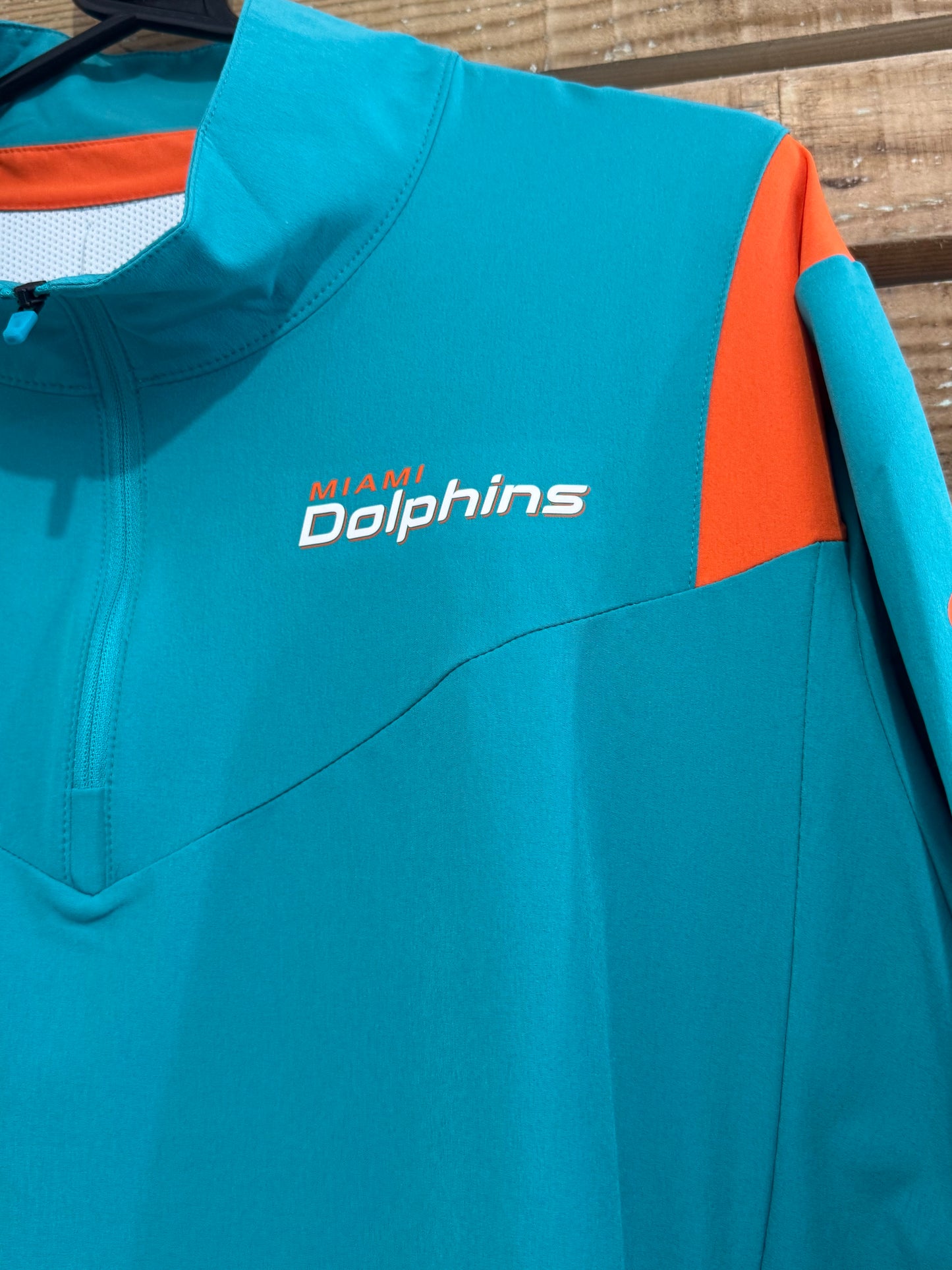 Vintage Y2K Miami Dolphins Nike x NFL 1/4 zip shell jacket. Size Large. USA