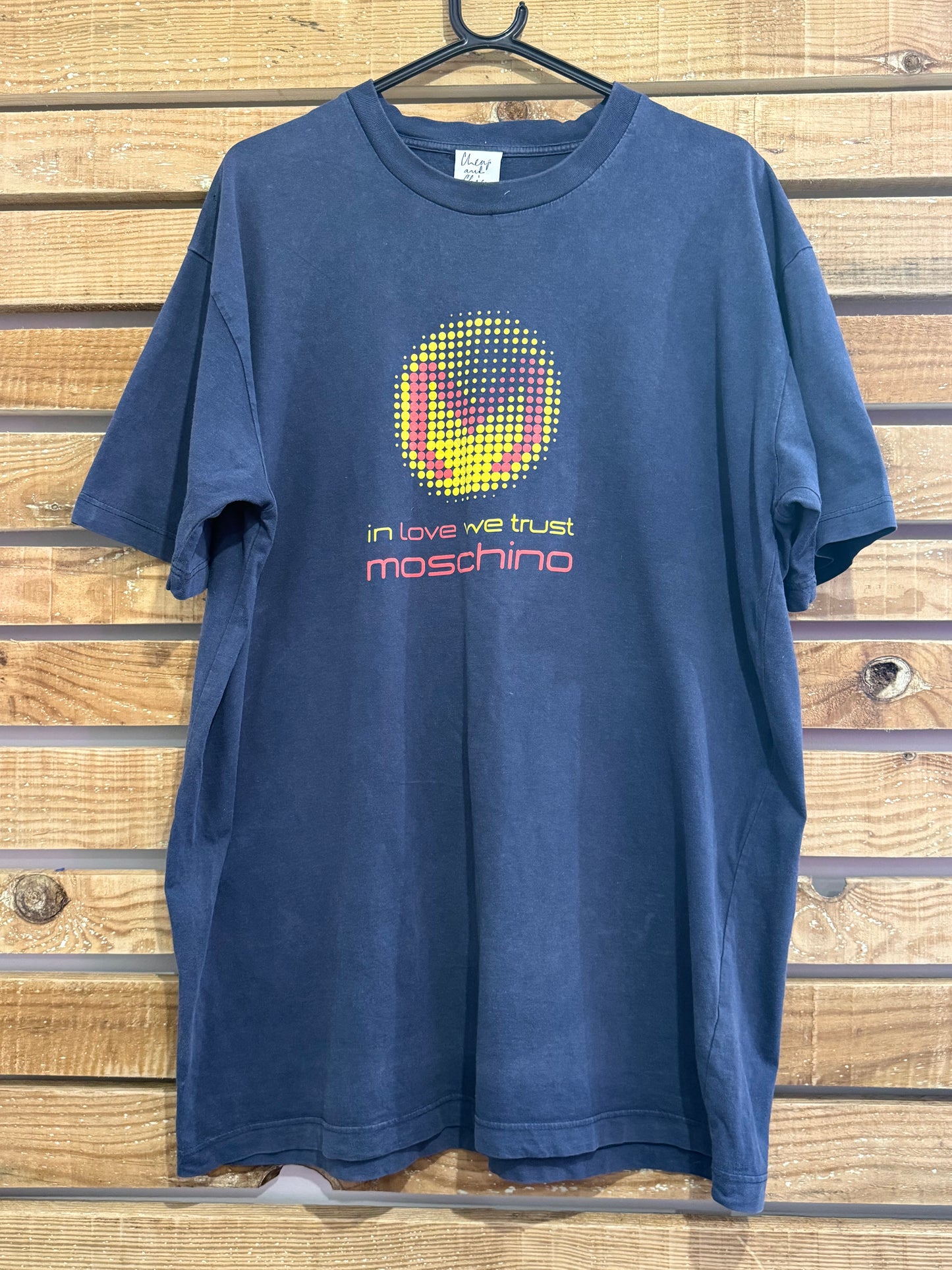 Vintage 90s RARE Moschino in love we trust motif T-shirt. Size Large. Rave