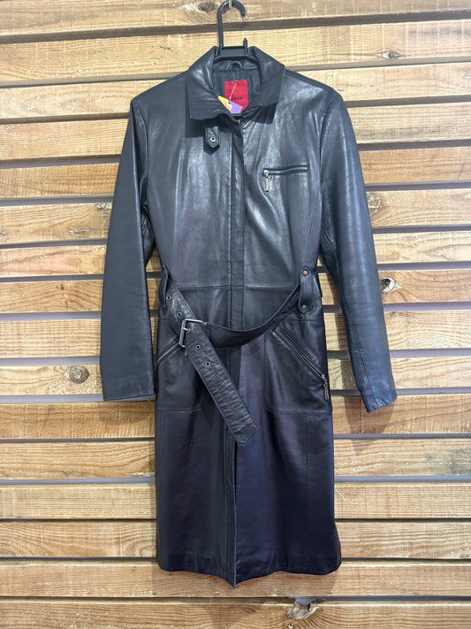 Vintage Y2K long leather belted jacket/ coat. Size 10