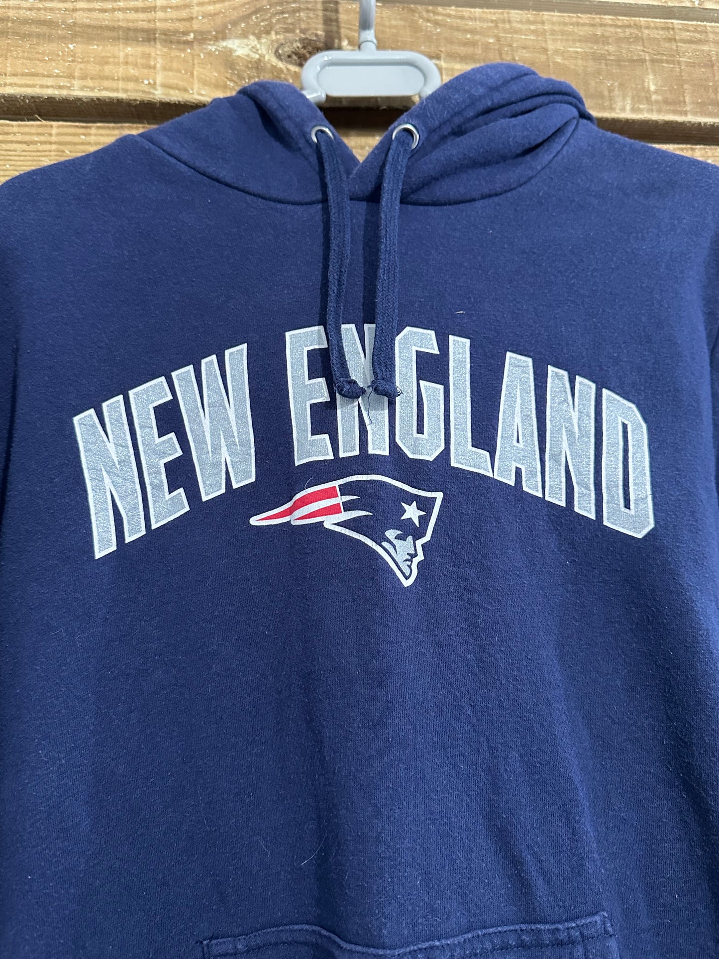 Vintage 90s NFL New England Patriots hoodie/ hooded sweater. Blue. Size Medium