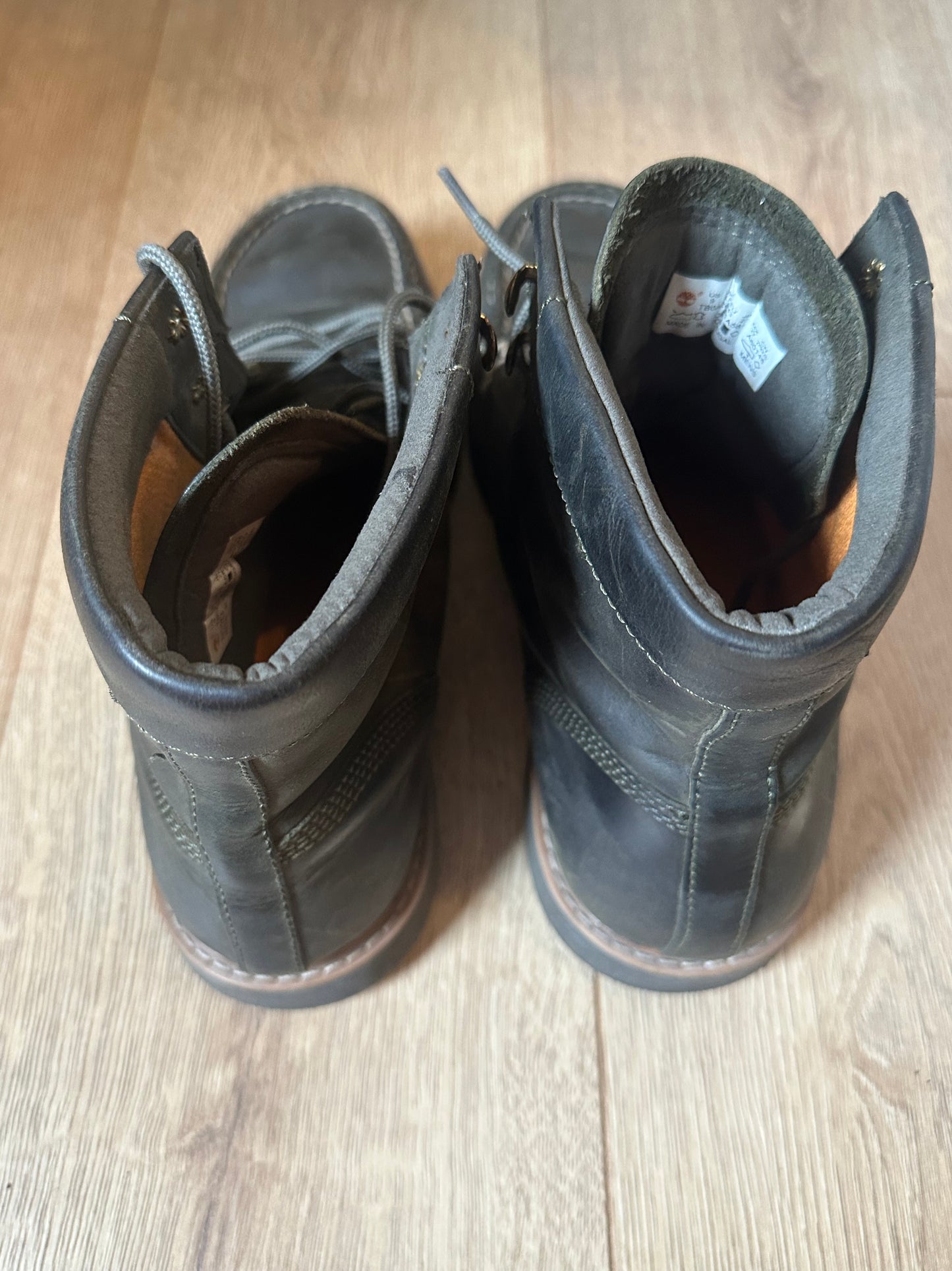 TIMBERLAND 'Newmarket II' Men's Green Full Grain Leather Walking Boots UK 8.5