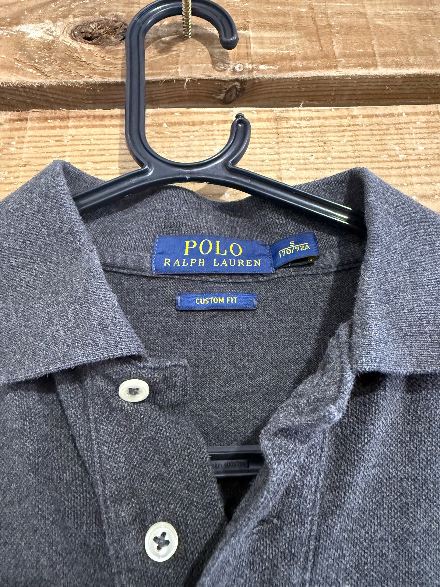 Vintage Y2K Ralph Lauren polo shirt. Long sleeve. Grey Size Small.