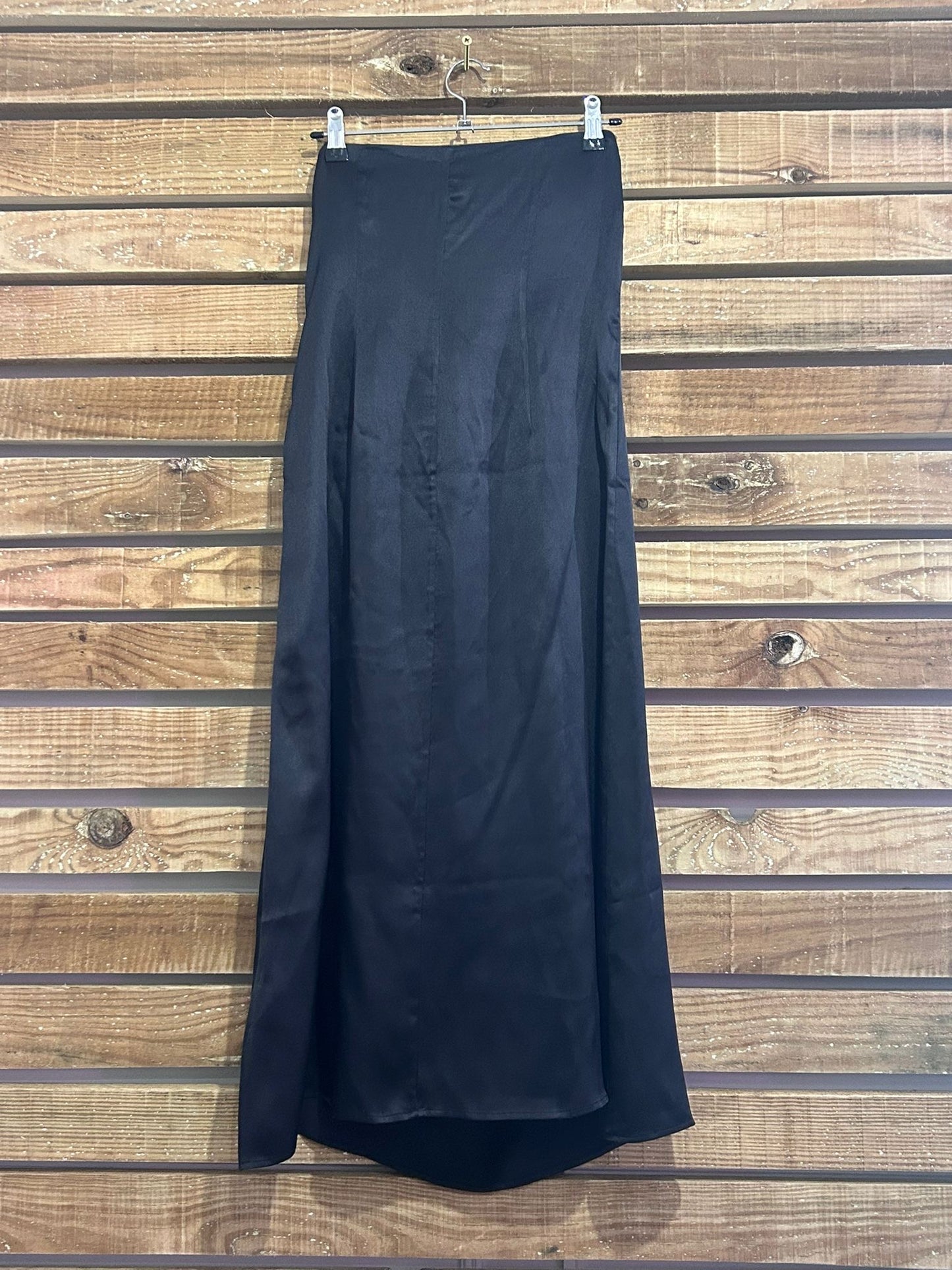 BNWT Anine Bing maxi silk flowy skirt. Small. Size UK10 30” waist.