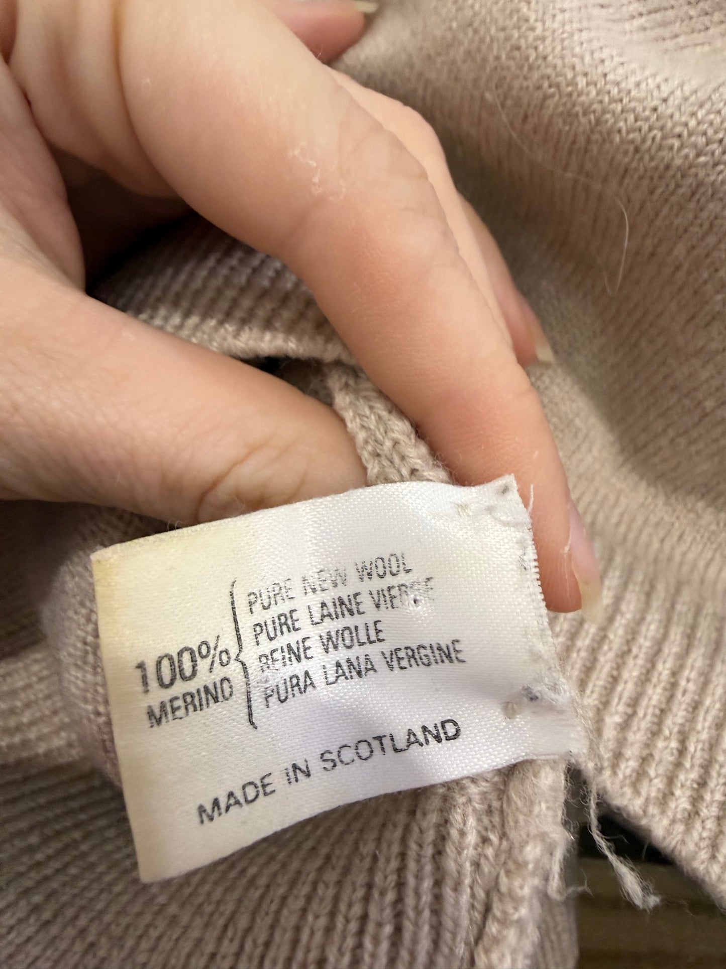 Vintage 90s Harrods by Barrie wool cardigan. Size Medium.