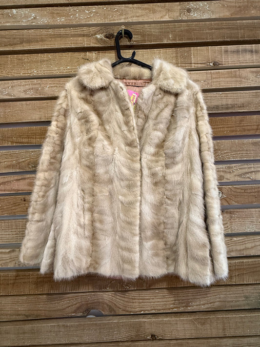 Vintage 60s white Mink Fur Jacket. Free sizing up to a size 16.