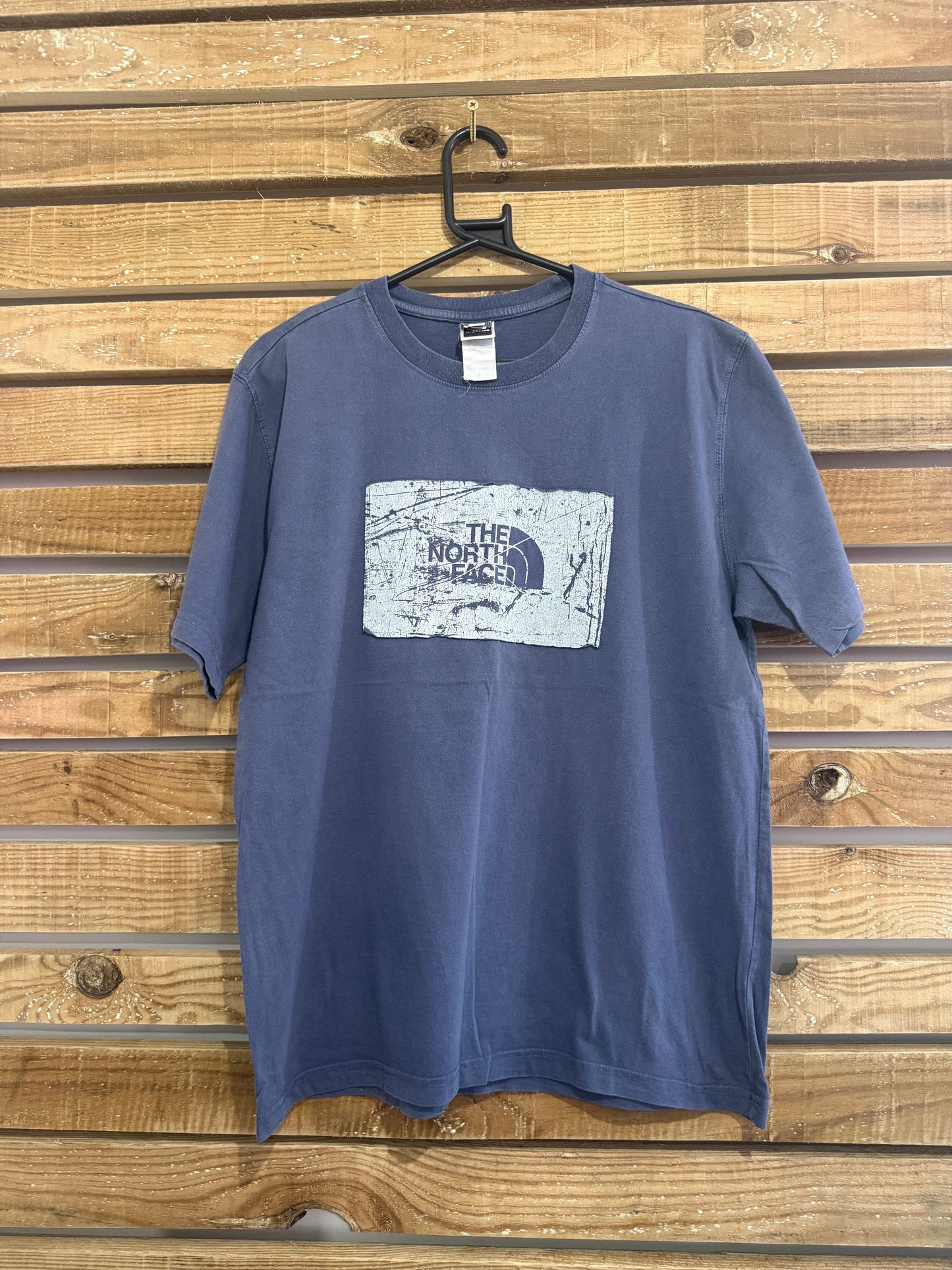 Vintage 90s The North Face logo T-shirt. Size Large.
