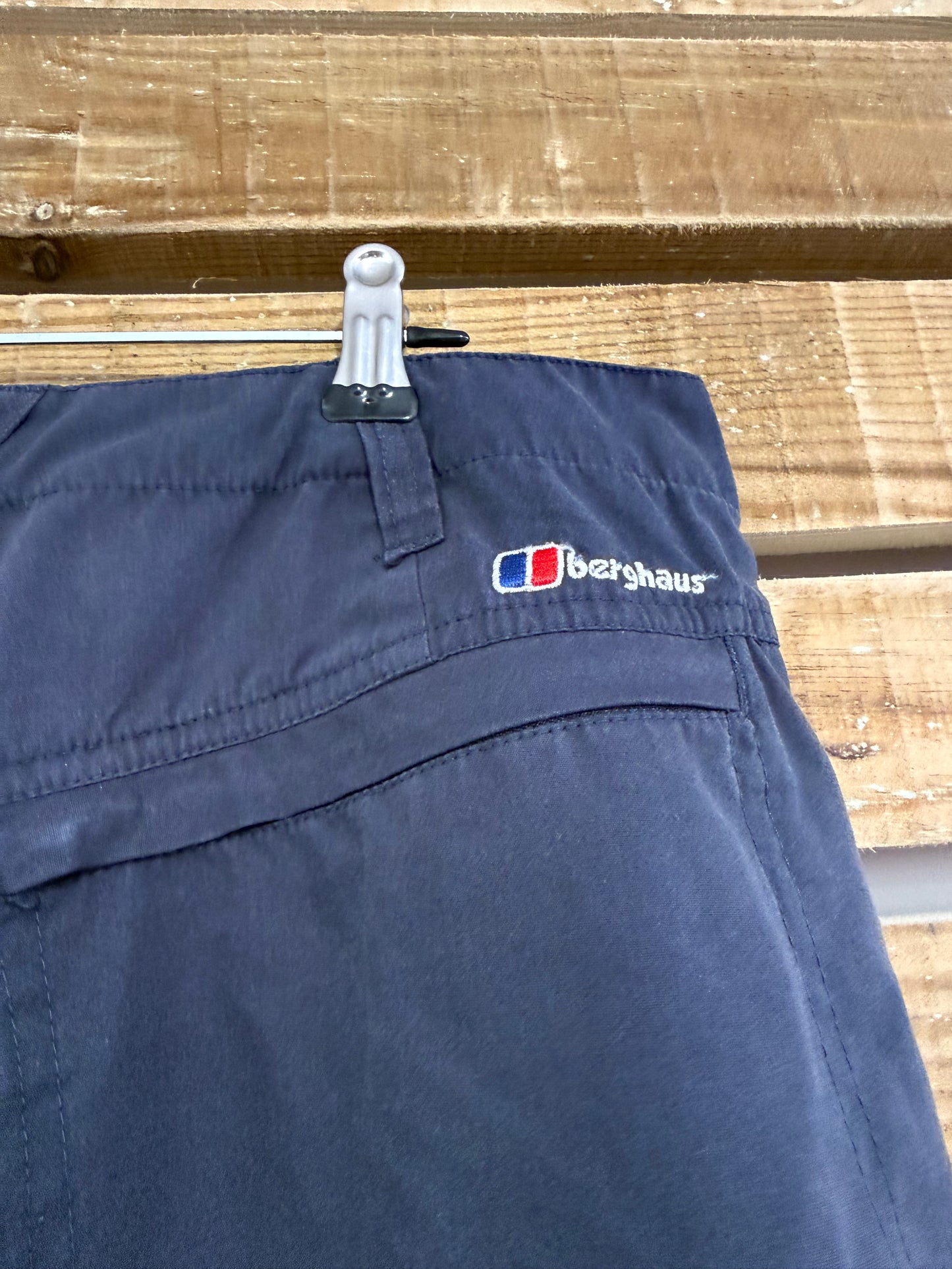 Vintage 90s Berghaus Odyssey walking trousers. Hiking. Navy blue. Medium. 12R.