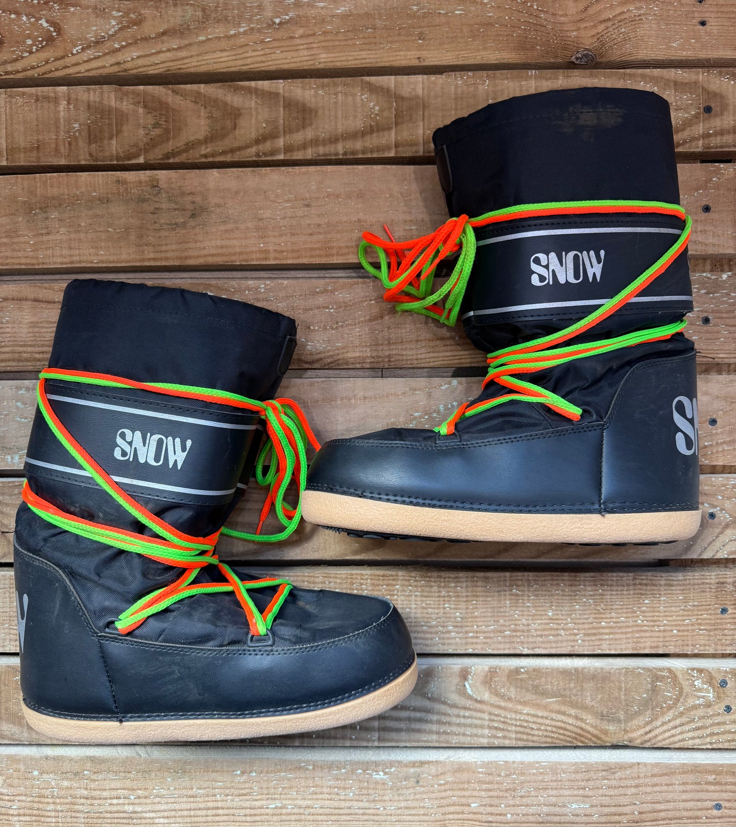 Snow Boots/ Moon boots. UK7-9. EU41-43.