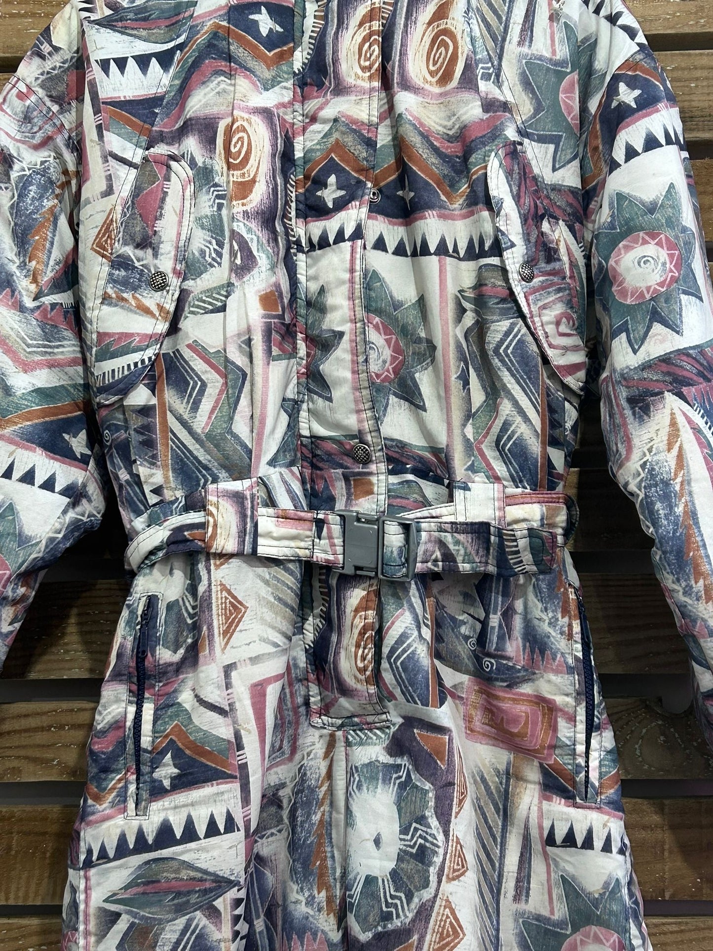 Vintage 90s Luhta snow suit. Ski/ snowboard/ all in 1, jumpsuit. Size 8-10