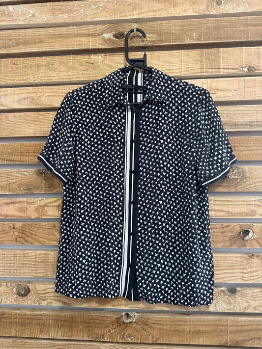 AllSaints print short sleeve blouse. Size Small. Monochrome. UK8