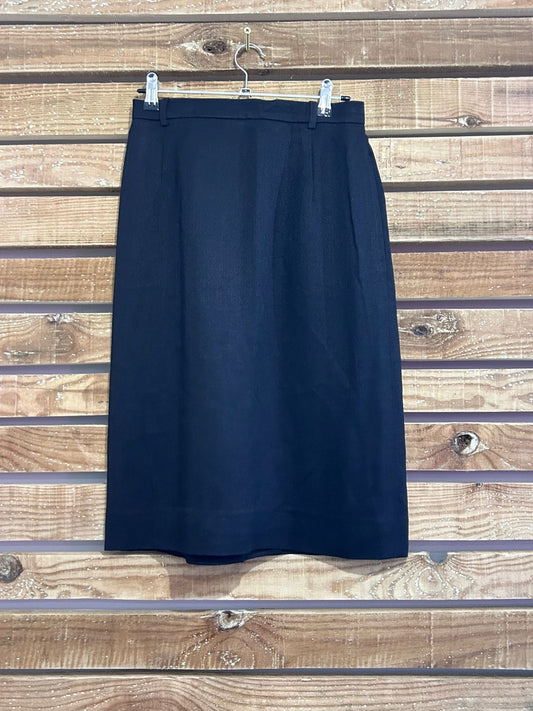 Vintage 80s Jaeger wool skirt. Black. Waist 26” size UK8